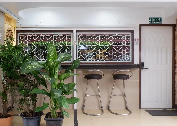 The Hostels Usman Halal Home