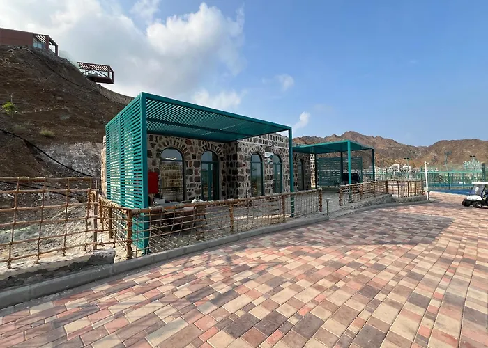 Family resorts Dibba Mountain Park