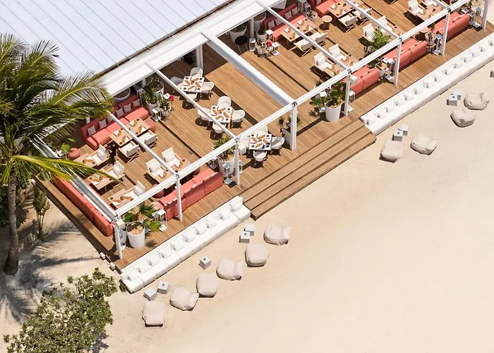 Lux* Belle Mare & Villas
