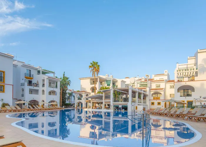 Resort: Sunset Harbour Club