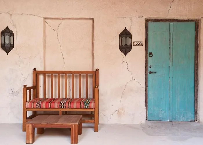 Al Seef Heritage Dubai, Curio Collection By Hilton