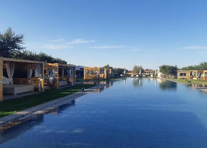  Farm Lodges & Private Pool