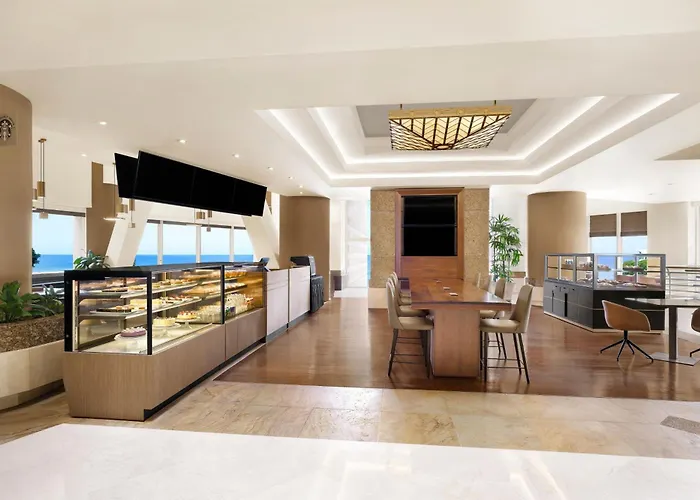 Hotel near College: The Westin Resort Guam