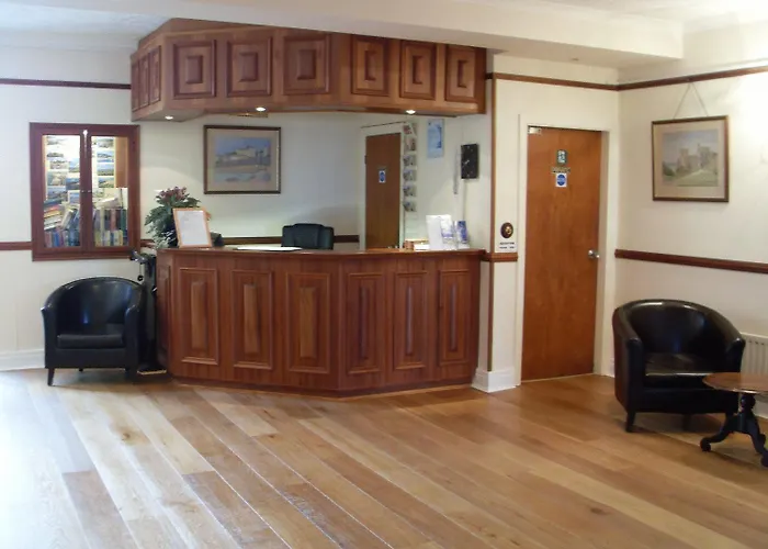 Cheap hotel: Merlewood Hotel