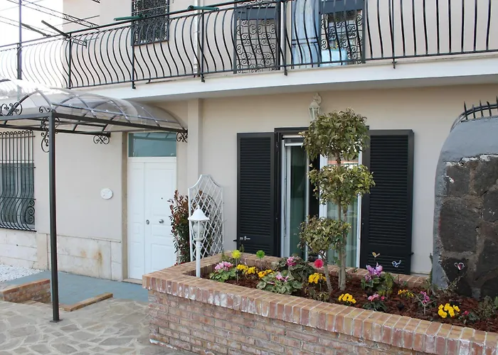 Albergo centrale: Il Giardino Dei Glicini