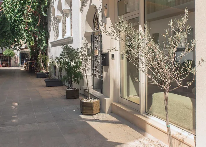 Living Stone Boutique Hotel