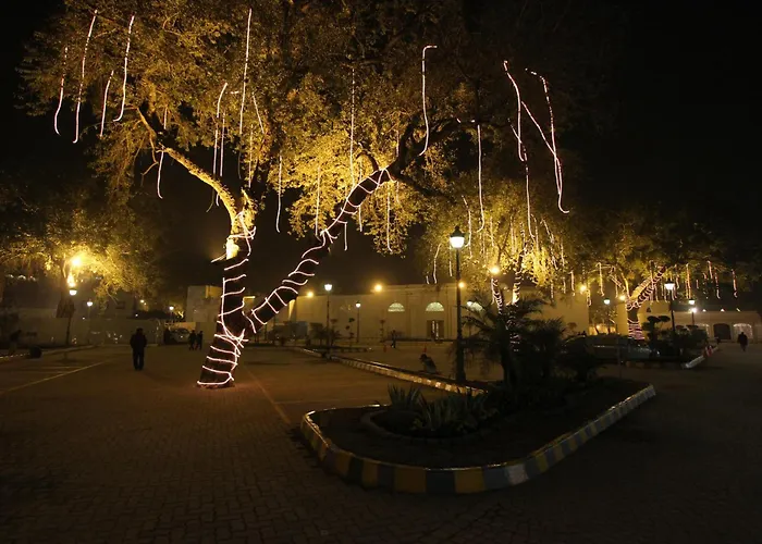 5 star hotels Faletti'S Lahore