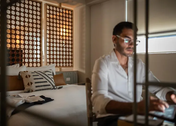 Hotels with a view Hibird- Apartment And Suites
