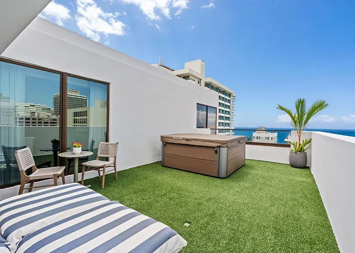 Hotels with a view Hibird- Apartment And Suites