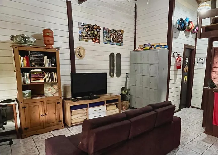 Vibe House