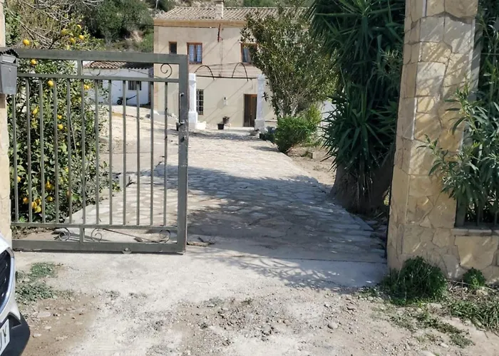 Hotel que admite mascotas: Masia Bernat