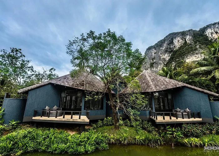  Peace Laguna & Spa