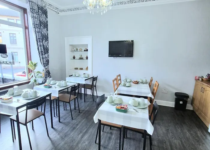 Pension Guide Dalry Guesthouse