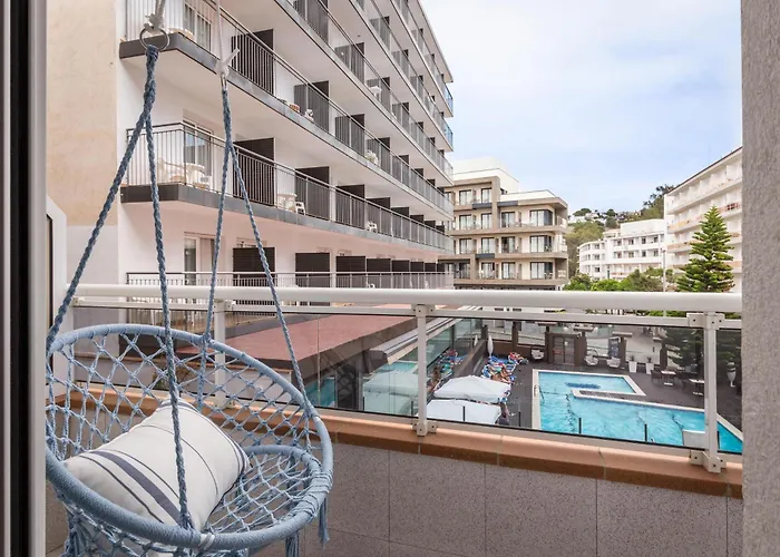 Luxury hotel only: The Place Mariner By Alegria Adults Only