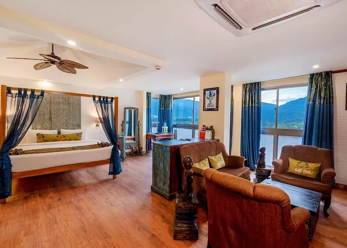 Ganga Kinare- A Riverside Boutique ,