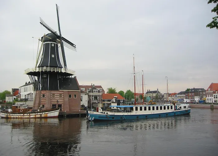 Hotelboat Fleur