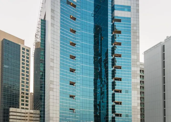 Hotel familiare: Golden Tulip Media Hotel