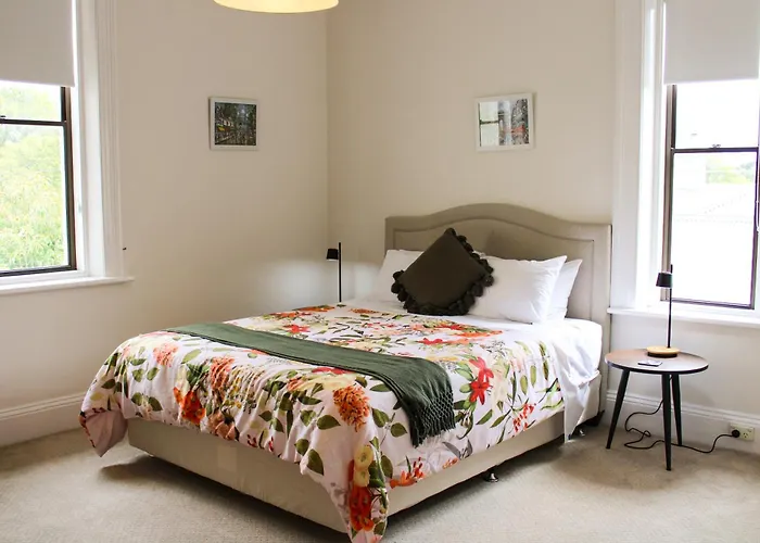 Family Hotel: Windarra On High