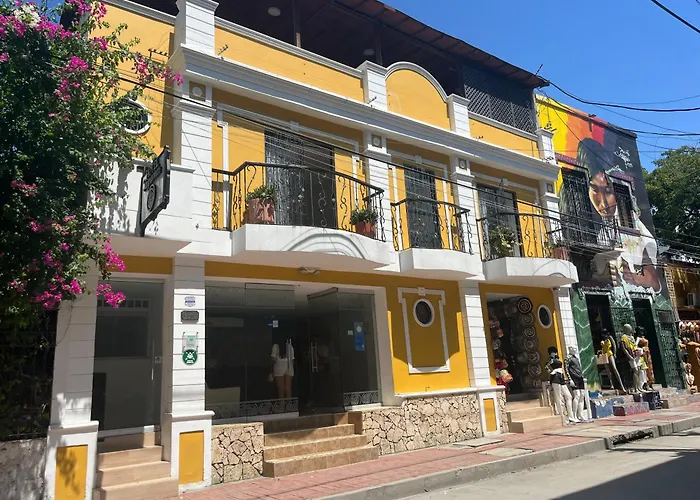 Hotel Tayromar