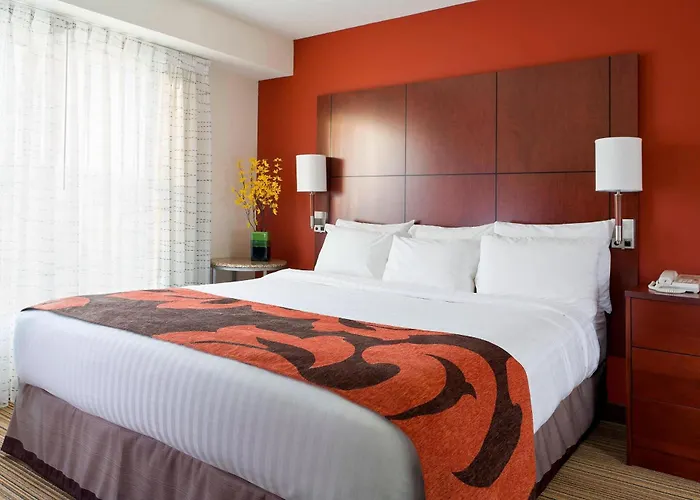 Cheap hotel: Residence Inn By Marriott Cedar Rapids