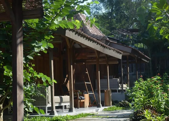 Villa Kayu Yogyakarta