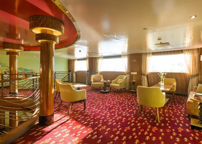 Spa Hotel: M/Y Alyssa - 4 Or 7 Nights From Luxor Each Monday And 3 Or 7 Nights From Aswan Each Friday