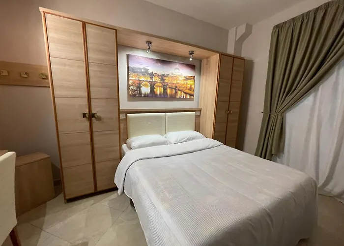 Spqr Suite Guest House
