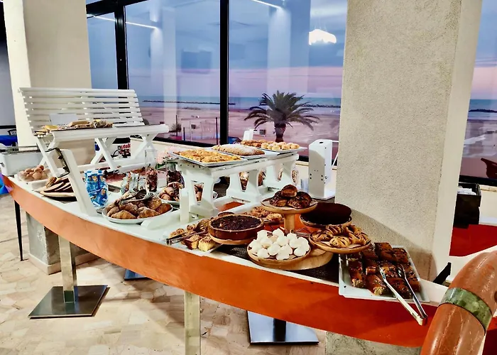 Hotel sulla spiaggia: Hotel Blumen