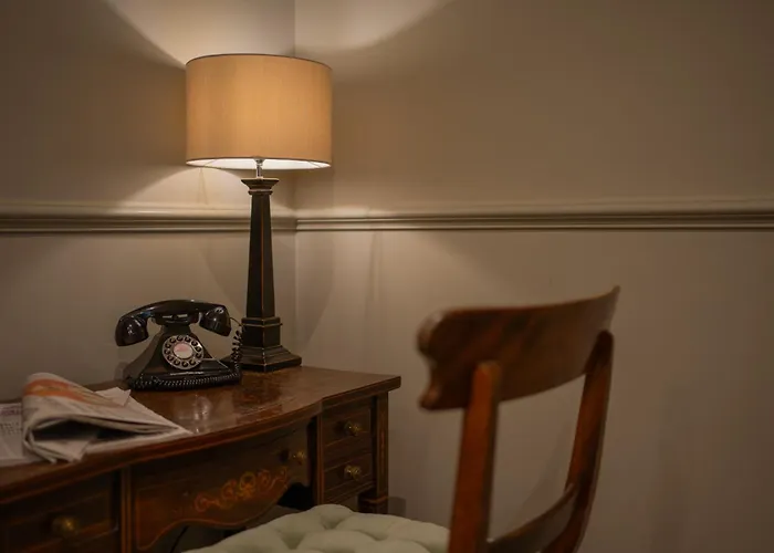 Georgian House Hotel