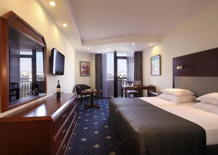 Hotel de luxo Apenas: Ramada Jerusalem Hotel