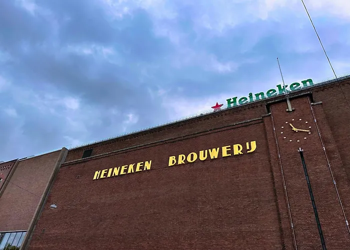 s De Hallen