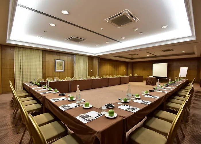 In Luxury hotels Real Palacio