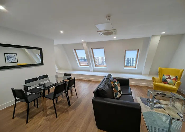 My Aparthotels House Of Fisher - 100 Kings Road