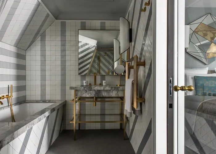 Luxe hotel: Nolinski Paris - Evok Collection