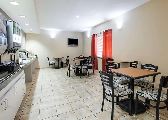 Hotels Close to Airport Quality Inn & Suites Lake Charles South