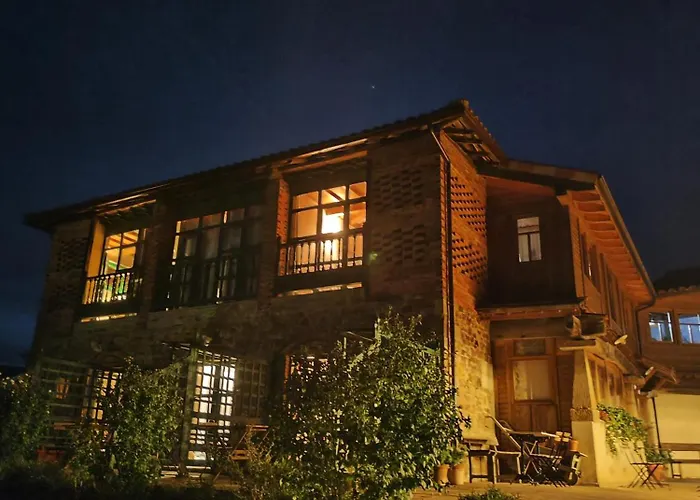 Hotel familiar: La Figal de Xugabolos, Salas