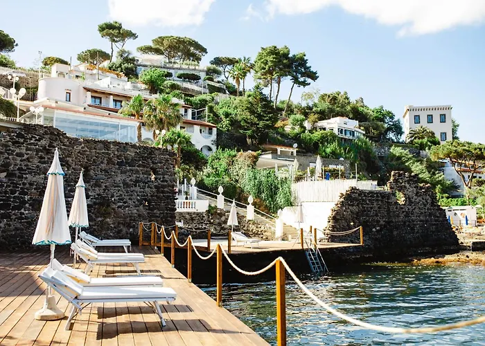 Strand Hotel Delfini