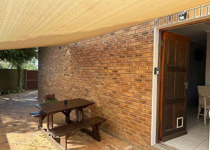 Guest house: Little Greece