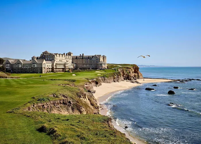 Pet Friendly hotel: The Ritz-Carlton, Half Moon Bay