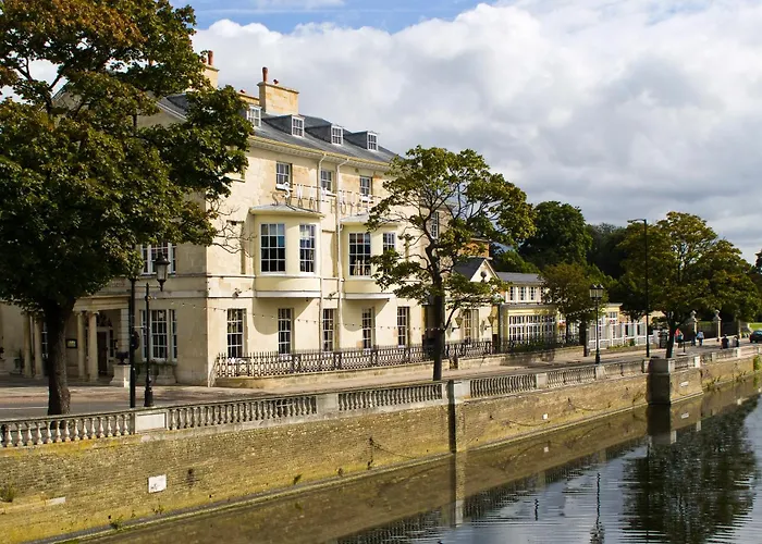 Luxury hotel only: Bedford Swan Hotel And Thermal Spa