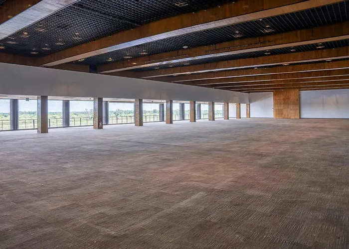 Yacht & Golf Club Paraguayo, A Tribute Portfolio Resort