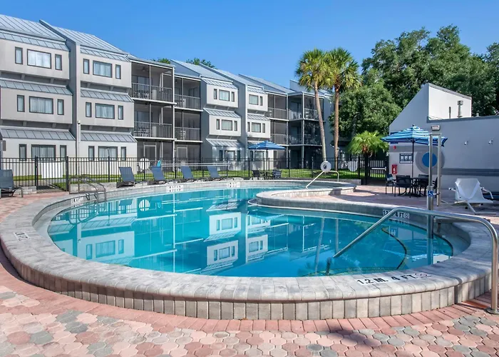 Hotels with tennis Orbit One Vacation Villas