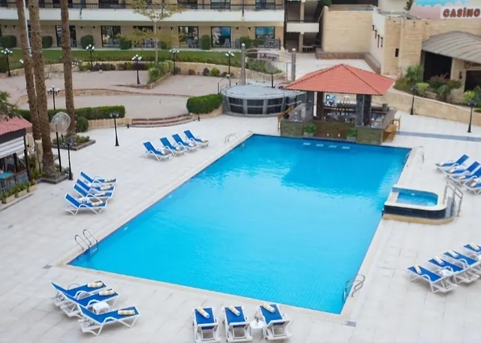 Luxury hotel only: Le Passage Cairo Hotel & Casino