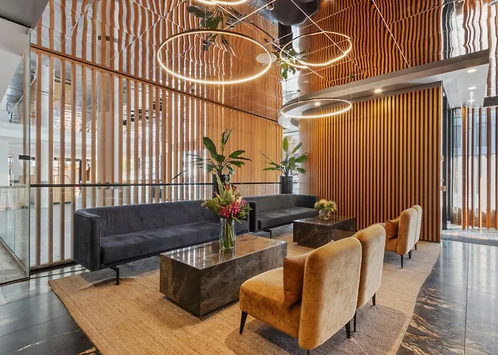 Hotels with pool Melbourne City Apartment