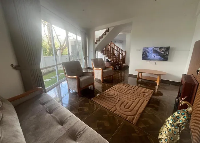 Premier Villa