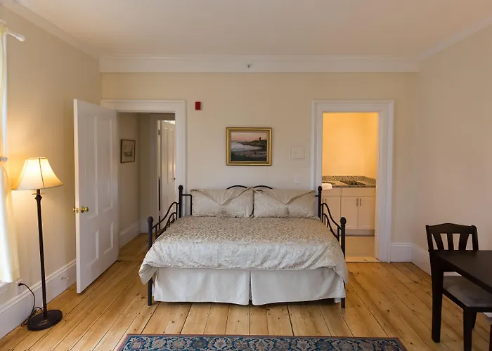 Cheap hotel: The Salem Inn