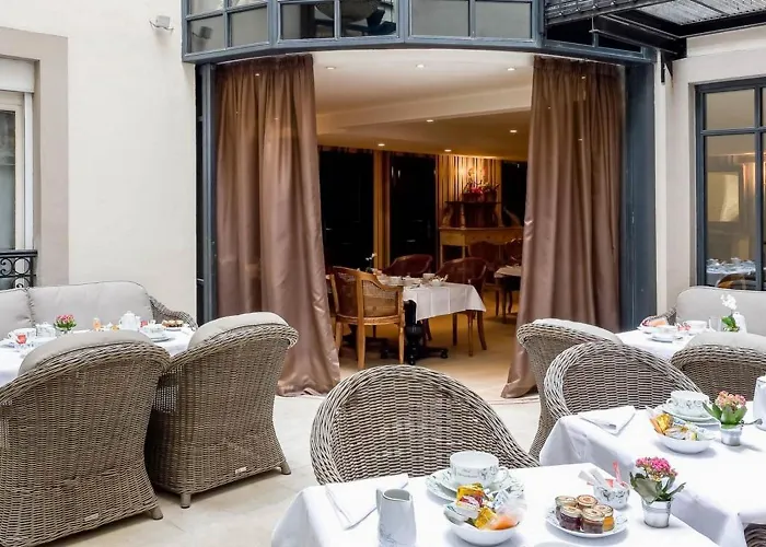 Hôtel pour familles: Hôtel Chateaubriand
