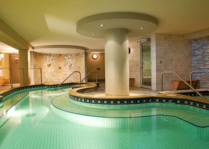 Golf hotel: Banff Caribou Lodge And Spa