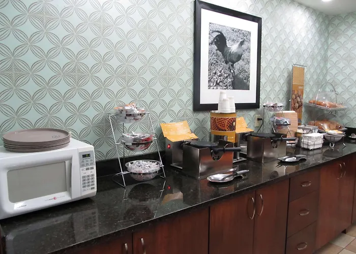 Golf hotel: Hampton Inn Birch Run