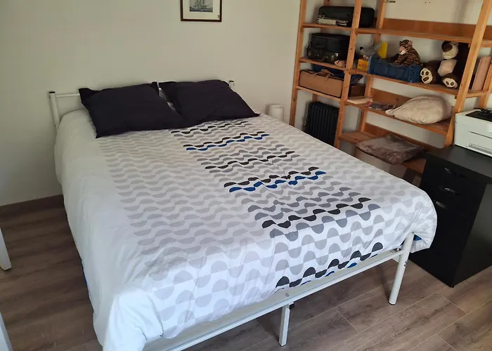 Cheap hotel: Chez Frederic